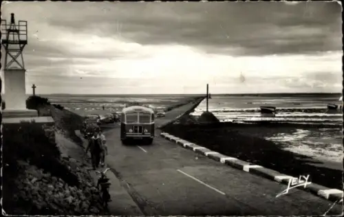 Ak Île de Noirmoutier Vendée, Sortie du Gois, Bus