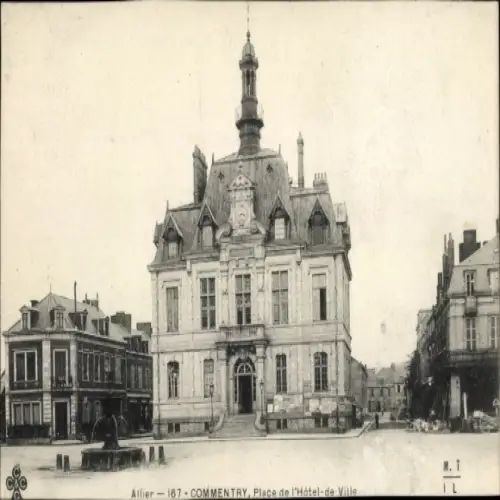 Ak Commentry Allier, Rathausplatz