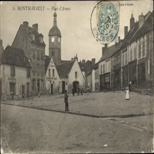 Ak Montmarault Allier, Historisches Bild, Platz d'Armes, Bürger, Gebäude mit Uhrturm