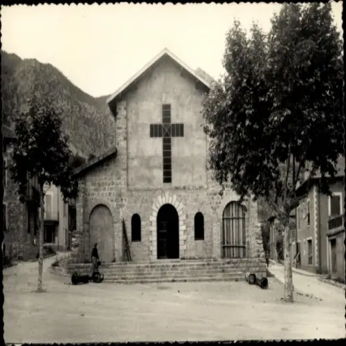 Ak Roquebillière Alpes Maritimes, Kirche