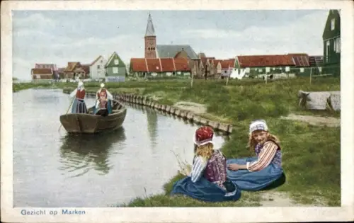 Ak Marken Nordholland Niederlande, Mädchen in Tracht, Kanalpartie, Kirche