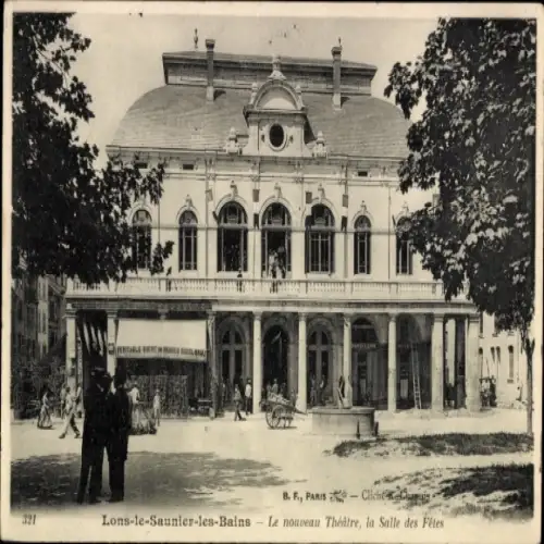 CPA Lons-le-Saunier Jura, Le nouveau Théâtre, la Salle des Fêtes