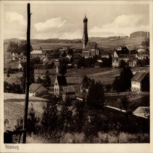 Ak Vilsbiburg in Niederbayern, Stadtansicht von  Kirche, ländliche Umgebung