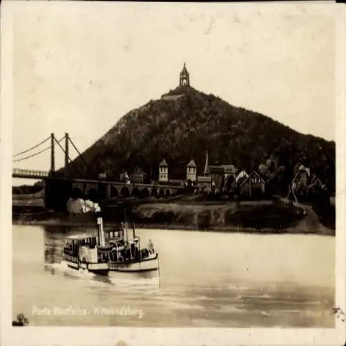 Ak Porta Westfalica an der Weser, Flusslandschaft mit Dampfer, Hügel mit Aussichtsturm, Häuser, B