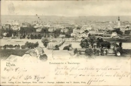 Ak Wels in Oberösterreich, Totalansicht von  Landschaftsansicht, Fotografie von F. Molnár