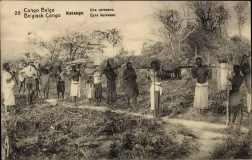 Ganzsachen Ak Belgisch Kongo, Katanga, afrikanische Träger auf dem Weg