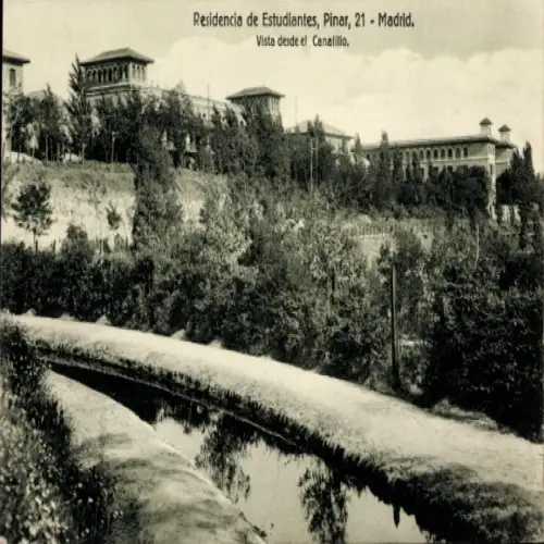 Ak Madrid, España, Residencia de Estudiantes, Pinar, 21, Vista desde el Canalillo