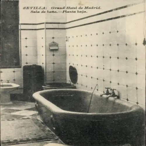 Ak Sevilla Andalucía, Grand Hotel de Madrid, Sala de baño