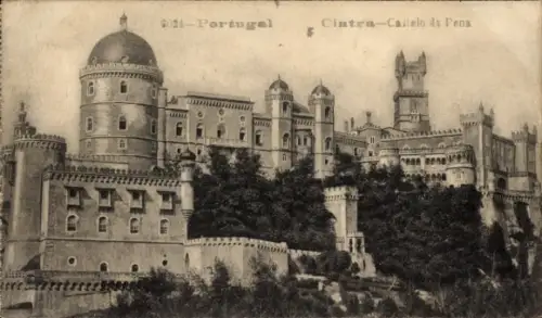 Ak Sintra Cintra Portugal, Castelo da Pena,  Architektur, grüne Umgebung, schwarz-weiß Bild