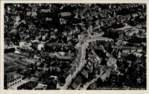 Ak Dudweiler Saarbrücken im Saarland, Luftaufnahme von Dudweiler, Häuser, Straßen, Bäume