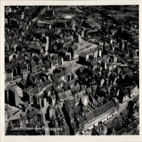 Ak Saarbrücken im Saarland, Luftbild von  Ansichten der Stadt