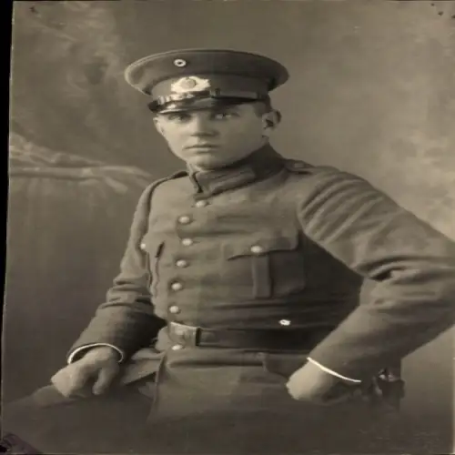 Ak Portrait kaiserlicher Soldat, Herbert