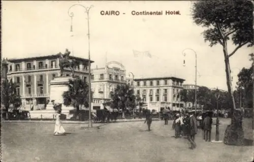 Ak Cairo Kairo Ägypten, Continental Hotel, Straßenansicht, Bäume, Kutschen, Menschen