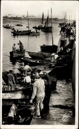 Ak Penthièvre Saint Pierre Quiberon Morbihan, Hafen, Boote
