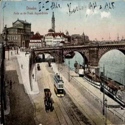 Ak Dresden Altstadt,  Friedr. August-Brücke, Straßenbahn,  Architektur, Flussansicht