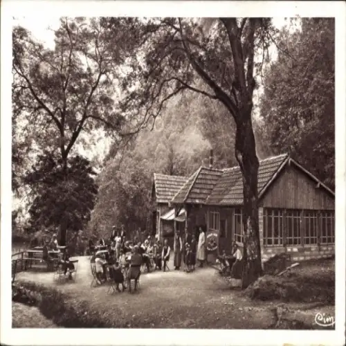 CPA Baume les Messieurs Jura, Le Chalet du Guide avec sa Terrasse