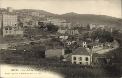 Ak Thiers Puy de Dôme, Stadtansicht  Hügel, Gebäude, Bahnhof, Berge