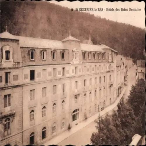 CPA Saint Nectaire le Bas Haut Puy de Dôme, Hotel des Bains Romains
