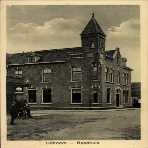 Ak Uithoorn Nordholland, Rathaus, Tankstelle