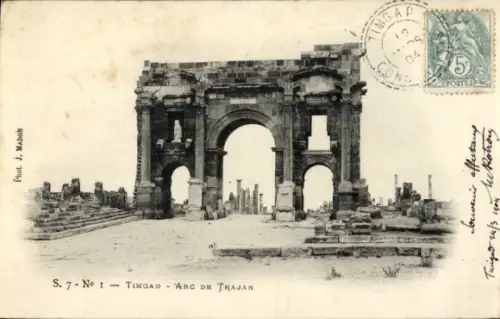 Ak Timgad Algerien, Architektur des Trajan-Bogens, Ruinen,  von 1904