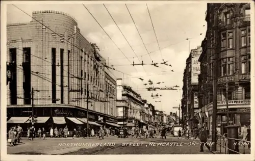 PC Newcastle upon Tyne England, Northumberland Street