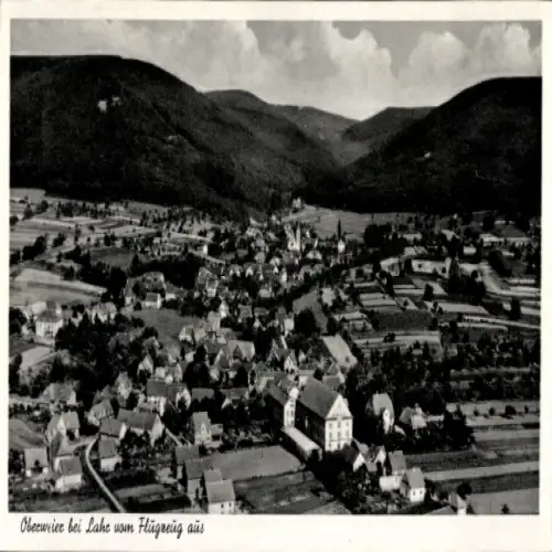 Ak Oberweiler Badenweiler im Schwarzwald, Luftaufnahme