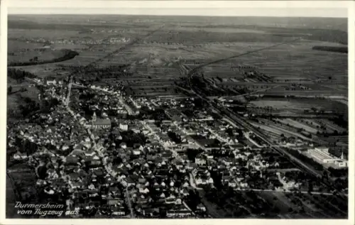 Ak Durmersheim in Baden, Luftaufnahme von  Landschaft, Wohngebäude