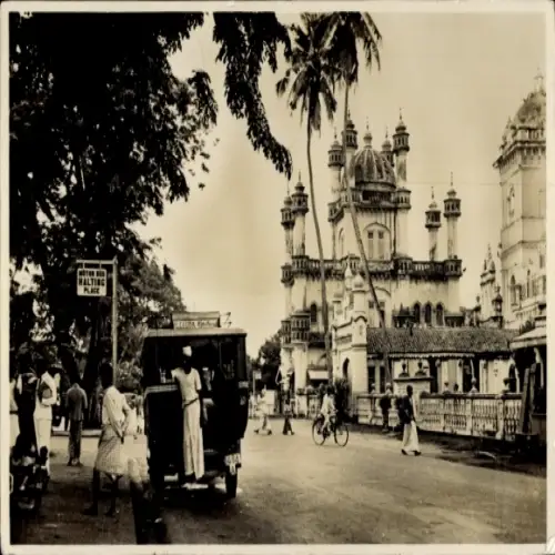 Ak Colombo Ceylon Sri Lanka, Straßenpartie, Bushaltestelle