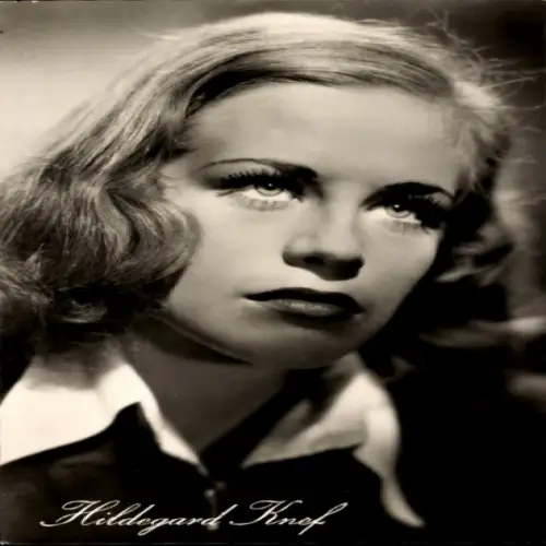 Ak Schauspielerin Hildegard Knef, Portrait, Die Mörder sind unter uns, DEFA, Autogramm