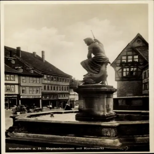 Ak Nordhausen am Harz, Neptunbrunnen, Kornmarkt,  Architektur