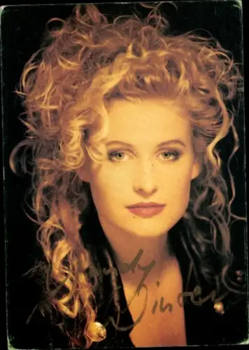 Autogrammkarte Sängerin Mandy Winter, Portrait, Autogramm
