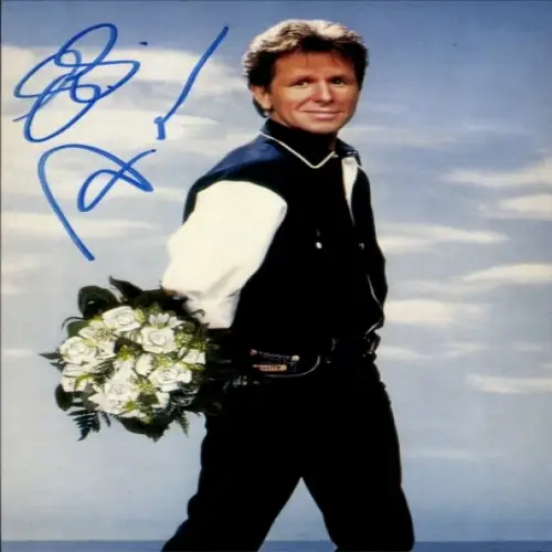 Autogrammkarte Sänger G. G. Anderson, Portrait mit Blumenstrauß, Autogramm