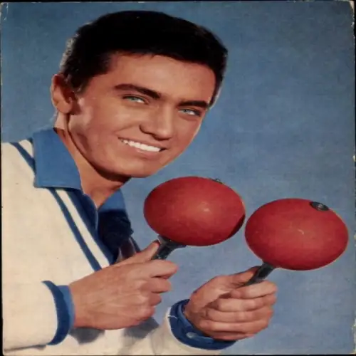 Ak Schauspieler und Sänger Rex Gildo, Portrait, Maracas
