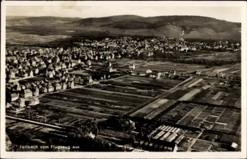Ak Fellbach in Württemberg, Luftaufnahme von  Stadtansicht, landwirtschaftliche Flächen