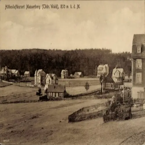 Ak Masserberg in Thüringen, Landschaftsbild, Höhenluftkurort  Thüringer Wald, Häuseransicht