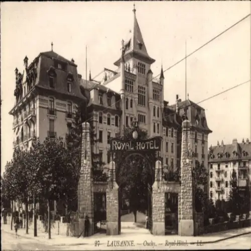 Ak Ouchy Lausanne Kanton Waadt, Royal Hotel, Ouchy, elegante Architektur,  