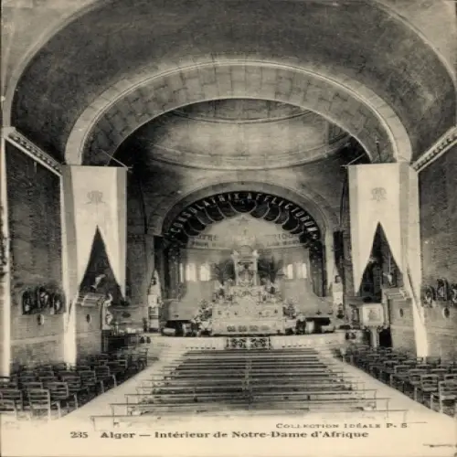 Ak Algier Alger Algerien, Innenansicht der Kathedrale Notre-Dame d'Afrique, religiöse Symbolik