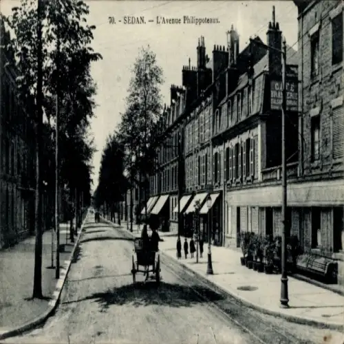 Ak Sedan Ardennes, Avenue Philippoteaux, Café, Straßenansicht, Pferdewagen, Bäume