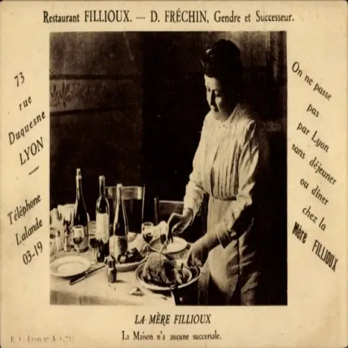 Ak Lyon Rhône, Restaurant FILLIOUX, D. FRÉCHIN, Mère FILLIOUX, Tischgedeck, Weinflaschen