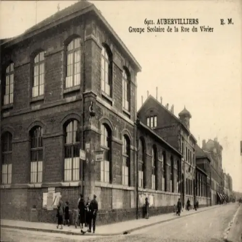 Ak Aubervilliers Seine Saint Denis, Groupe Scolaire de la Rue du Vivier, Gebäude, Straße, B. M.