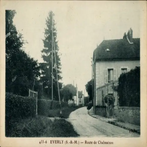 Ak Everly Seine-et-Marne, Route de Chalmaison