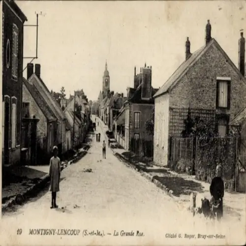Ak Montigny Lencoup Seine-et-Marne, La Grande Rue