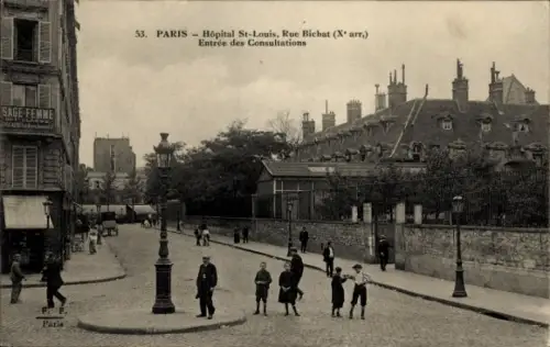 Ak Paris X., Hopital Saint Louis, Rue Bichat, Entree des Consultations