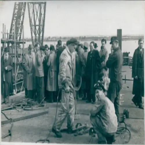 Foto Wismar, Arbeiter auf der Werft, VEB Mathias Thesen, Männerguppe