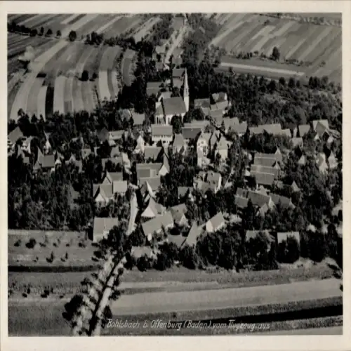 Ak Bohlsbach Offenburg in Baden Schwarzwald, Luftaufnahme von Bohlsbach, Kirche, Felder, Wohnhäus