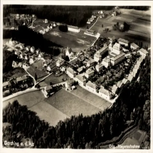 Ak Garching an der Alz Oberbayern, Luftaufnahme