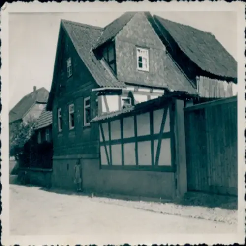 Foto Heuthen im Eichsfeld, Fachwerkhaus, Anwohner