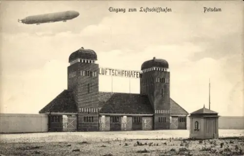 Ak Potsdam, Luftschiffhafen, Zeppelin-Luftschiff Viktoria Luise
