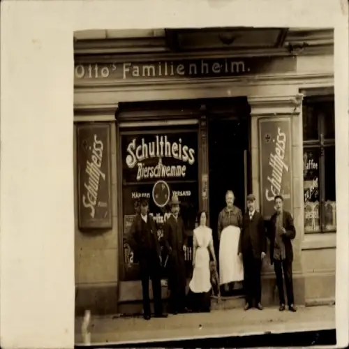 Foto Ak Berlin Prenzlauer Berg, Gastwirt Fritz Otto, Otto's Familienheim, Dunckerstraße 19