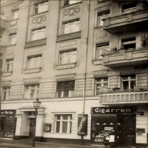 Foto Ak Berlin Prenzlauer Berg, Jablonskistraße 11, Winsstraße 43, Zigarrenhandlung Felix Wolkowski
